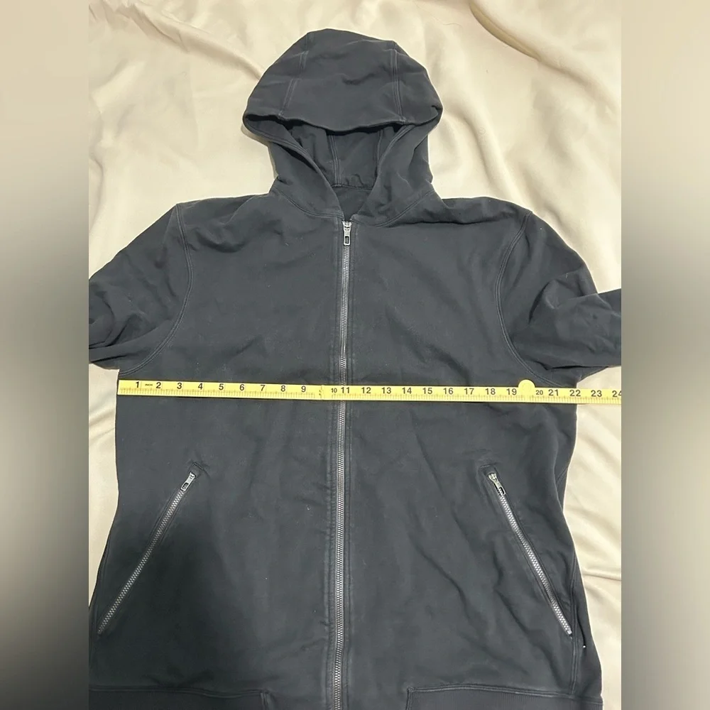 Lululemon Men’s Cross Cut Hoodie Jacket in Black - XL